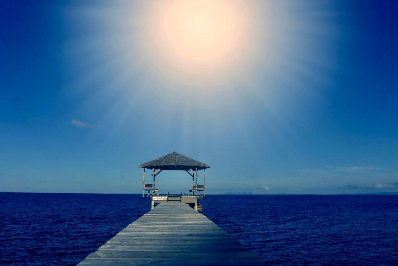 Sanctum Una Una Eco Dive Resort Pulau Unauna Exterior foto